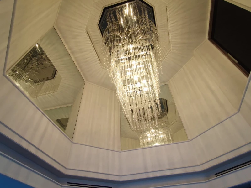 Lustre do hall